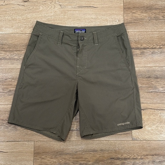 Patagonia Other - Patagonia Men's Olive Green and Beige Flat Front Shorts